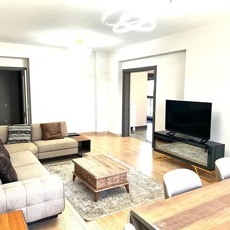 Family Luxury 3 Bedroom 1 Saloon * Istanbul